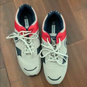 Southern proper men’s sneakers grey, blue and red